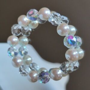 Pearl and Crystal Bracelet